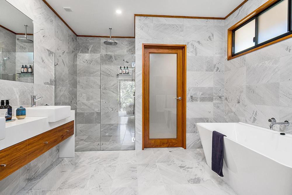 Villa Yangaro Airlie Beach Exterior foto